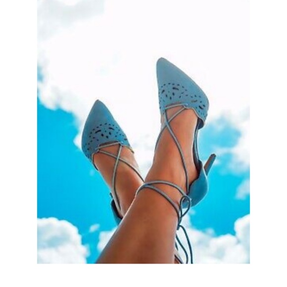 Christian Siriano Nude Heels - Picture 8 of 8